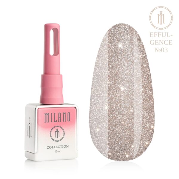 «Презентація гель-лаку Milano Effulgence Collection Premium №03: ліворуч зображено фірмовий квадратний білий флакон об'ємом 10 мл із рожево-білим градієнтом та довгим рожевим ковпачком, а праворуч — великий овальний макет-тіпс, який демонструє шляхетний бежево-рожевий відтінок світлої бронзи, густо всипаний мерехтливим шимером з ефектом об'ємного глянцевого блиску, на чистому білому тлі»