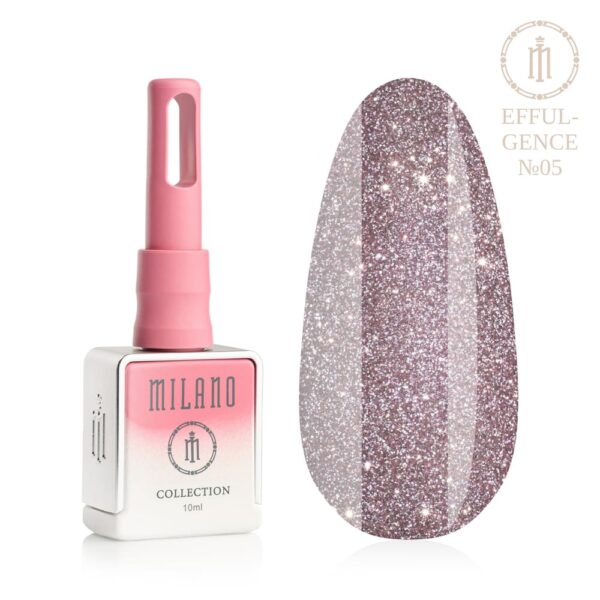 «Презентація гель-лаку Milano Effulgence Collection Premium №05: ліворуч зображено фірмовий квадратний білий флакон об'ємом 10 мл із рожево-білим градієнтом та довгим рожевим ковпачком, а праворуч — великий овальний макет-тіпс, який демонструє глибокий лілово-рожевий відтінок темної пильної троянди, насичений сріблястим шимером із благородним внутрішнім сяйвом, на чистому білому тлі»